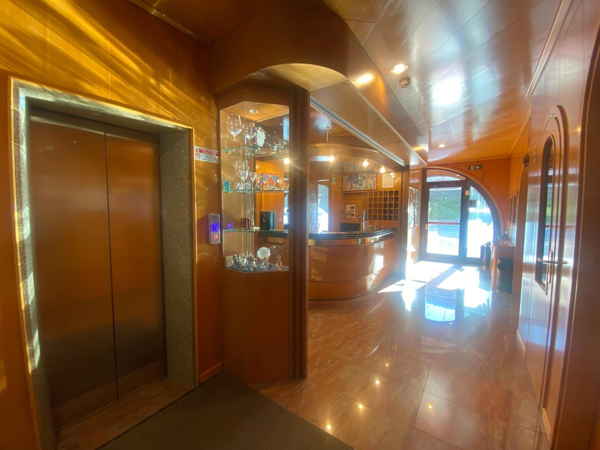 Hotel International Tarvisio Extérieur photo